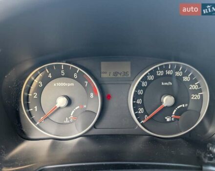 Серый Хендай Акцент, объемом двигателя 1.4 л и пробегом 118 тыс. км за 5000 $, фото 1 на Automoto.ua