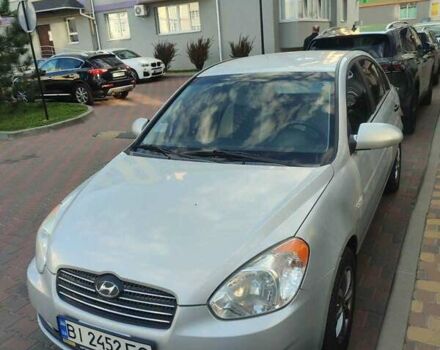 Серый Хендай Акцент, объемом двигателя 1.4 л и пробегом 137 тыс. км за 4500 $, фото 1 на Automoto.ua