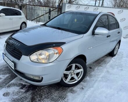 Серый Хендай Акцент, объемом двигателя 1.4 л и пробегом 145 тыс. км за 5500 $, фото 1 на Automoto.ua