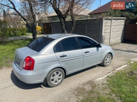 Сірий Хендай Акцент, об'ємом двигуна 1.4 л та пробігом 164 тис. км за 5200 $, фото 1 на Automoto.ua