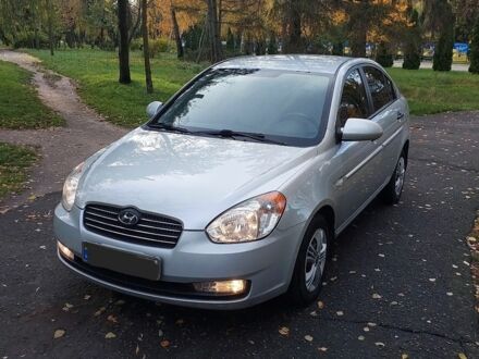 Хендай Акцент 2008 в Кременчуге на Automoto.ua Серый Хендай Акцент, объемом двигателя 1.4 л и пробегом 192 тыс. км за 5000 $, фото 1 на Automoto.ua