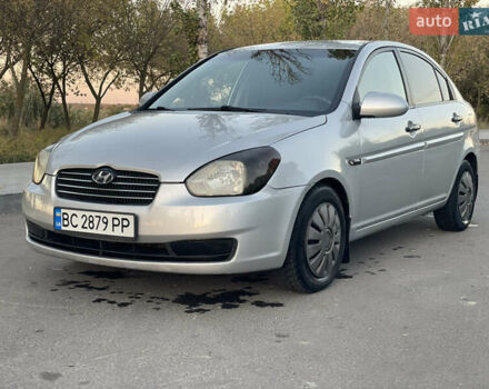 Сірий Хендай Акцент, об'ємом двигуна 1.4 л та пробігом 286 тис. км за 5000 $, фото 1 на Automoto.ua