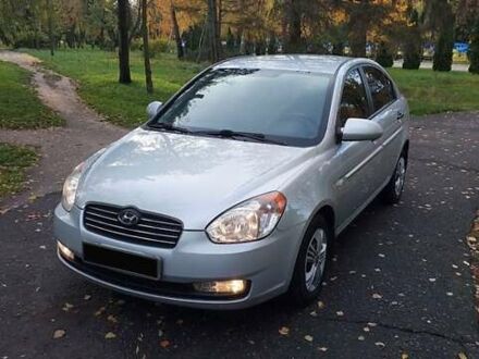 Серый Хендай Акцент, объемом двигателя 1.4 л и пробегом 192 тыс. км за 5000 $, фото 1 на Automoto.ua