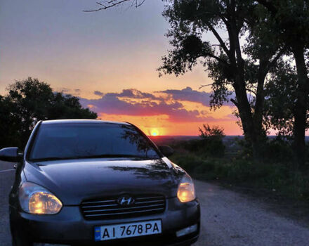 Сірий Хендай Акцент, об'ємом двигуна 1.5 л та пробігом 250 тис. км за 4200 $, фото 1 на Automoto.ua