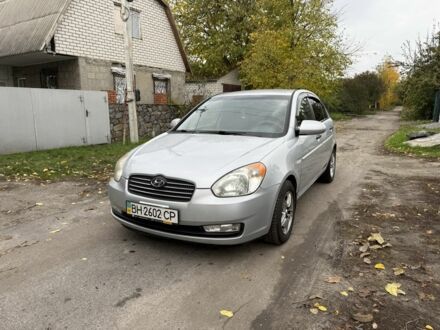Хендай Акцент 2008 в Кременчуге на Automoto.ua Серый Хендай Акцент, объемом двигателя 1.4 л и пробегом 200 тыс. км за 3500 $, фото 1 на Automoto.ua