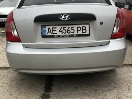 Сірий Хендай Акцент, об'ємом двигуна 1.4 л та пробігом 230 тис. км за 3700 $, фото 1 на Automoto.ua