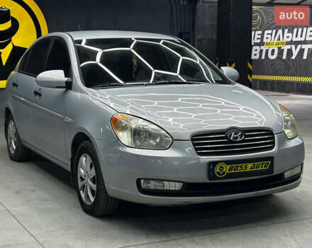Серый Хендай Акцент, объемом двигателя 1.4 л и пробегом 168 тыс. км за 5200 $, фото 1 на Automoto.ua