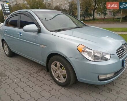 Сірий Хендай Акцент, об'ємом двигуна 1.4 л та пробігом 213 тис. км за 4750 $, фото 1 на Automoto.ua