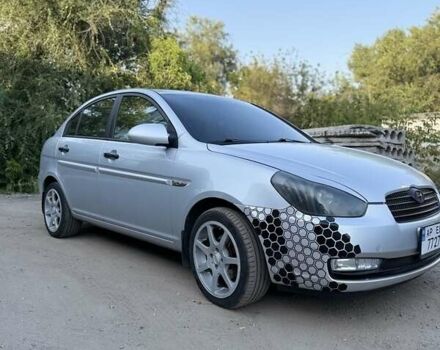 Сірий Хендай Акцент, об'ємом двигуна 1.5 л та пробігом 294 тис. км за 6200 $, фото 1 на Automoto.ua