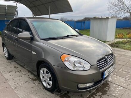 Серый Хендай Акцент, объемом двигателя 1.5 л и пробегом 109 тыс. км за 4700 $, фото 1 на Automoto.ua