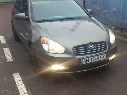 Серый Хендай Акцент, объемом двигателя 1.49 л и пробегом 190 тыс. км за 4800 $, фото 1 на Automoto.ua