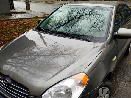 Сірий Хендай Акцент, об'ємом двигуна 1.5 л та пробігом 142 тис. км за 5500 $, фото 1 на Automoto.ua