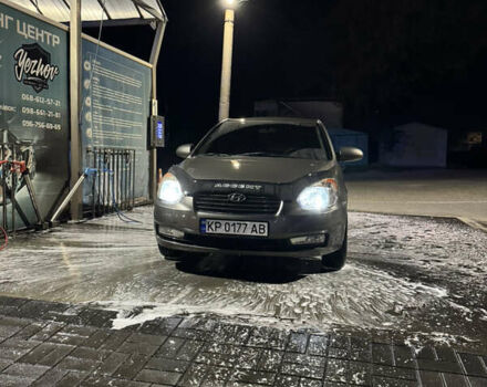 Сірий Хендай Акцент, об'ємом двигуна 1.4 л та пробігом 289 тис. км за 4500 $, фото 1 на Automoto.ua