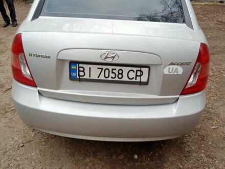 Хендай Акцент 2008 у Полтаві на Automoto.ua Сірий Хендай Акцент, об'ємом двигуна 1.4 л та пробігом 140 тис. км за 5200 $, фото 1 на Automoto.ua