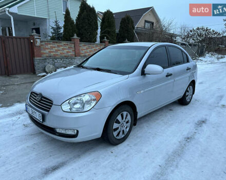 Сірий Хендай Акцент, об'ємом двигуна 1.4 л та пробігом 157 тис. км за 6500 $, фото 1 на Automoto.ua