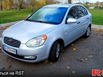 Сірий Хендай Акцент, об'ємом двигуна 1.4 л та пробігом 138 тис. км за 5000 $, фото 1 на Automoto.ua