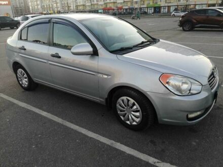 Серый Хендай Акцент, объемом двигателя 1.4 л и пробегом 255 тыс. км за 4300 $, фото 1 на Automoto.ua