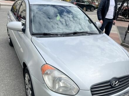 Хендай Акцент 2008 у Вишневом на Automoto.ua Сірий Хендай Акцент, об'ємом двигуна 1.6 л та пробігом 247 тис. км за 3900 $, фото 1 на Automoto.ua
