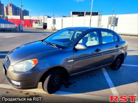 Серый Хендай Акцент, объемом двигателя 1.4 л и пробегом 230 тыс. км за 4999 $, фото 1 на Automoto.ua