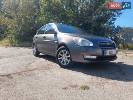 Серый Хендай Акцент, объемом двигателя 1.4 л и пробегом 191 тыс. км за 5350 $, фото 1 на Automoto.ua