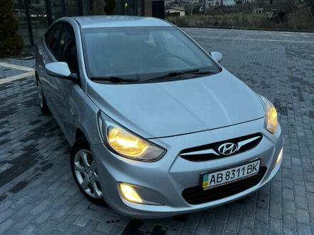 Серый Хендай Акцент, объемом двигателя 1.4 л и пробегом 79 тыс. км за 8100 $, фото 1 на Automoto.ua