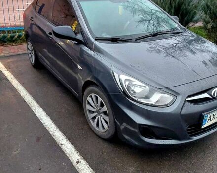 Серый Хендай Акцент, объемом двигателя 1.4 л и пробегом 165 тыс. км за 6500 $, фото 1 на Automoto.ua