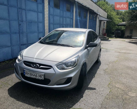 Сірий Хендай Акцент, об'ємом двигуна 1.4 л та пробігом 120 тис. км за 6000 $, фото 1 на Automoto.ua