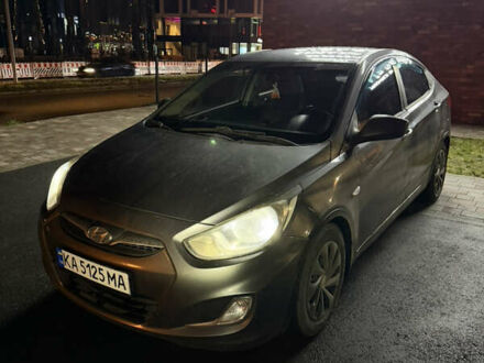 Сірий Хендай Акцент, об'ємом двигуна 1.4 л та пробігом 197 тис. км за 5500 $, фото 1 на Automoto.ua