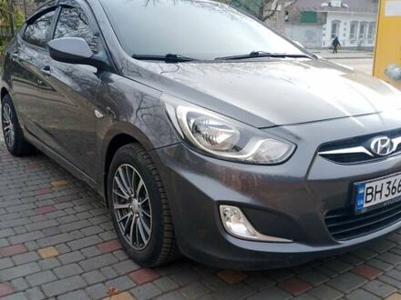 Сірий Хендай Акцент, об'ємом двигуна 1.4 л та пробігом 163 тис. км за 6700 $, фото 1 на Automoto.ua