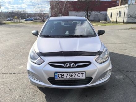 Хендай Акцент 2011 у Чернігові на Automoto.ua Сірий Хендай Акцент, об'ємом двигуна 1.4 л та пробігом 176 тис. км за 7200 $, фото 1 на Automoto.ua