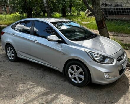 Сірий Хендай Акцент, об'ємом двигуна 1.6 л та пробігом 240 тис. км за 5300 $, фото 1 на Automoto.ua