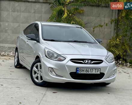 Хендай Акцент 2011 в Одессе на Automoto.ua Серый Хендай Акцент, объемом двигателя 1.4 л и пробегом 184 тыс. км за 7200 $, фото 1 на Automoto.ua
