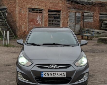 Сірий Хендай Акцент, об'ємом двигуна 1.4 л та пробігом 200 тис. км за 6450 $, фото 1 на Automoto.ua