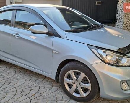 Серый Хендай Акцент, объемом двигателя 1.4 л и пробегом 31 тыс. км за 10499 $, фото 1 на Automoto.ua