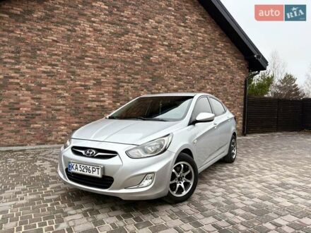 Серый Хендай Акцент, объемом двигателя 1.6 л и пробегом 186 тыс. км за 7900 $, фото 1 на Automoto.ua