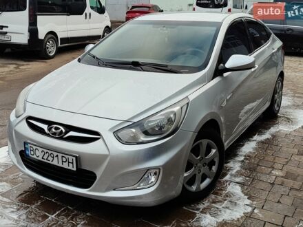 Сірий Хендай Акцент, об'ємом двигуна 1.4 л та пробігом 107 тис. км за 7450 $, фото 1 на Automoto.ua