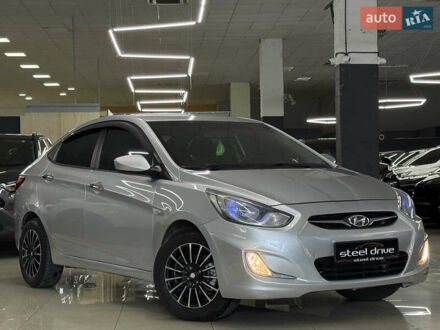 Серый Хендай Акцент, объемом двигателя 1.4 л и пробегом 204 тыс. км за 7599 $, фото 1 на Automoto.ua