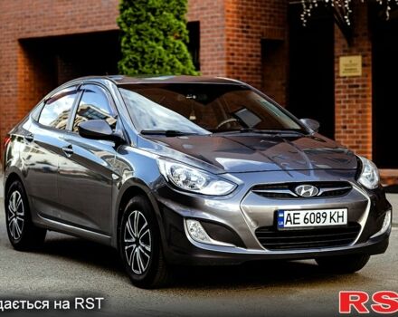 Сірий Хендай Акцент, об'ємом двигуна 1.4 л та пробігом 160 тис. км за 6900 $, фото 1 на Automoto.ua