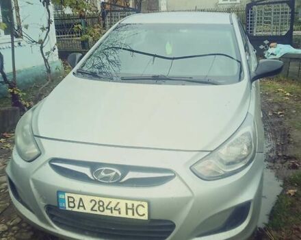 Серый Хендай Акцент, объемом двигателя 1.4 л и пробегом 173 тыс. км за 6500 $, фото 1 на Automoto.ua