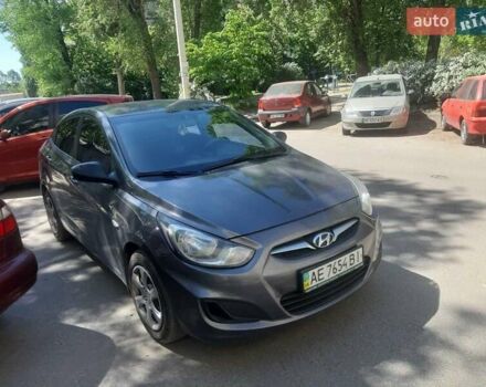 Сірий Хендай Акцент, об'ємом двигуна 1.4 л та пробігом 370 тис. км за 6200 $, фото 1 на Automoto.ua