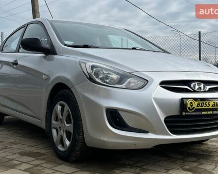 Серый Хендай Акцент, объемом двигателя 1.4 л и пробегом 52 тыс. км за 8500 $, фото 1 на Automoto.ua