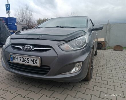 Сірий Хендай Акцент, об'ємом двигуна 1.4 л та пробігом 117 тис. км за 3000 $, фото 1 на Automoto.ua