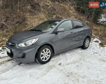 Сірий Хендай Акцент, об'ємом двигуна 1.59 л та пробігом 155 тис. км за 7800 $, фото 1 на Automoto.ua