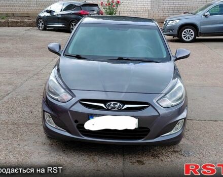 Серый Хендай Акцент, объемом двигателя 1.4 л и пробегом 26200 тыс. км за 6800 $, фото 1 на Automoto.ua