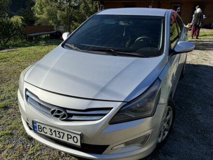 Серый Хендай Акцент, объемом двигателя 1.4 л и пробегом 253 тыс. км за 4950 $, фото 1 на Automoto.ua