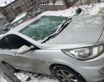 Сірий Хендай Акцент, об'ємом двигуна 1.6 л та пробігом 170 тис. км за 6000 $, фото 1 на Automoto.ua
