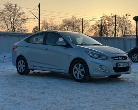 Серый Хендай Акцент, объемом двигателя 1.6 л и пробегом 124 тыс. км за 6500 $, фото 1 на Automoto.ua