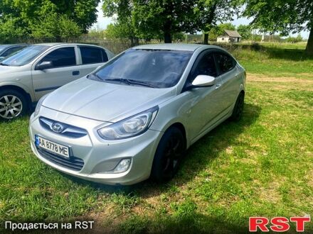 Хендай Акцент 2012 в Овруче на Automoto.ua Серый Хендай Акцент, объемом двигателя 16 л и пробегом 159 тыс. км за 7900 $, фото 1 на Automoto.ua