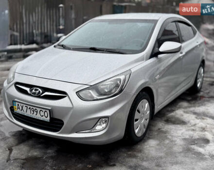 Сірий Хендай Акцент, об'ємом двигуна 1.6 л та пробігом 213 тис. км за 7250 $, фото 1 на Automoto.ua