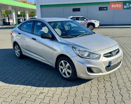 Хендай Акцент 2012 в Киеве на Automoto.ua Серый Хендай Акцент, объемом двигателя 1.4 л и пробегом 88 тыс. км за 6500 $, фото 1 на Automoto.ua